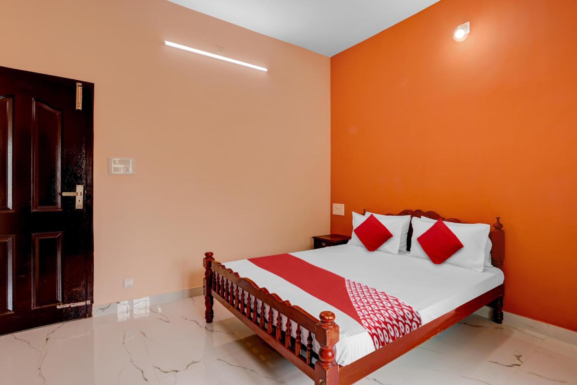 Hotel O Sivananda Homestay Варкала Екстер'єр фото